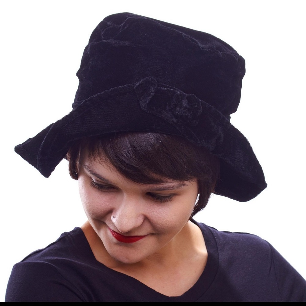 Midnight Mystery Velvet Bucket Hat with French Knot Accent